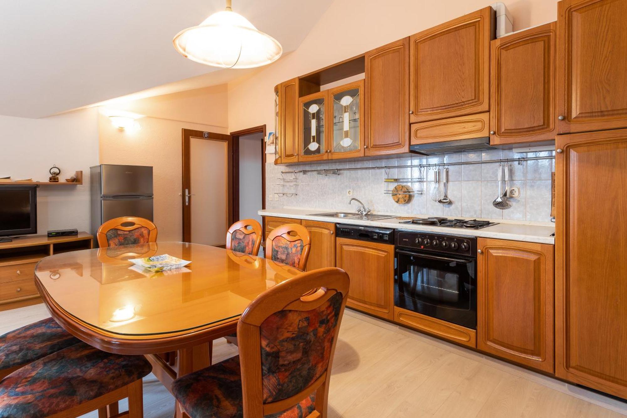 Apartments & Rooms Konoba Tomic Gornji Humac Chambre photo
