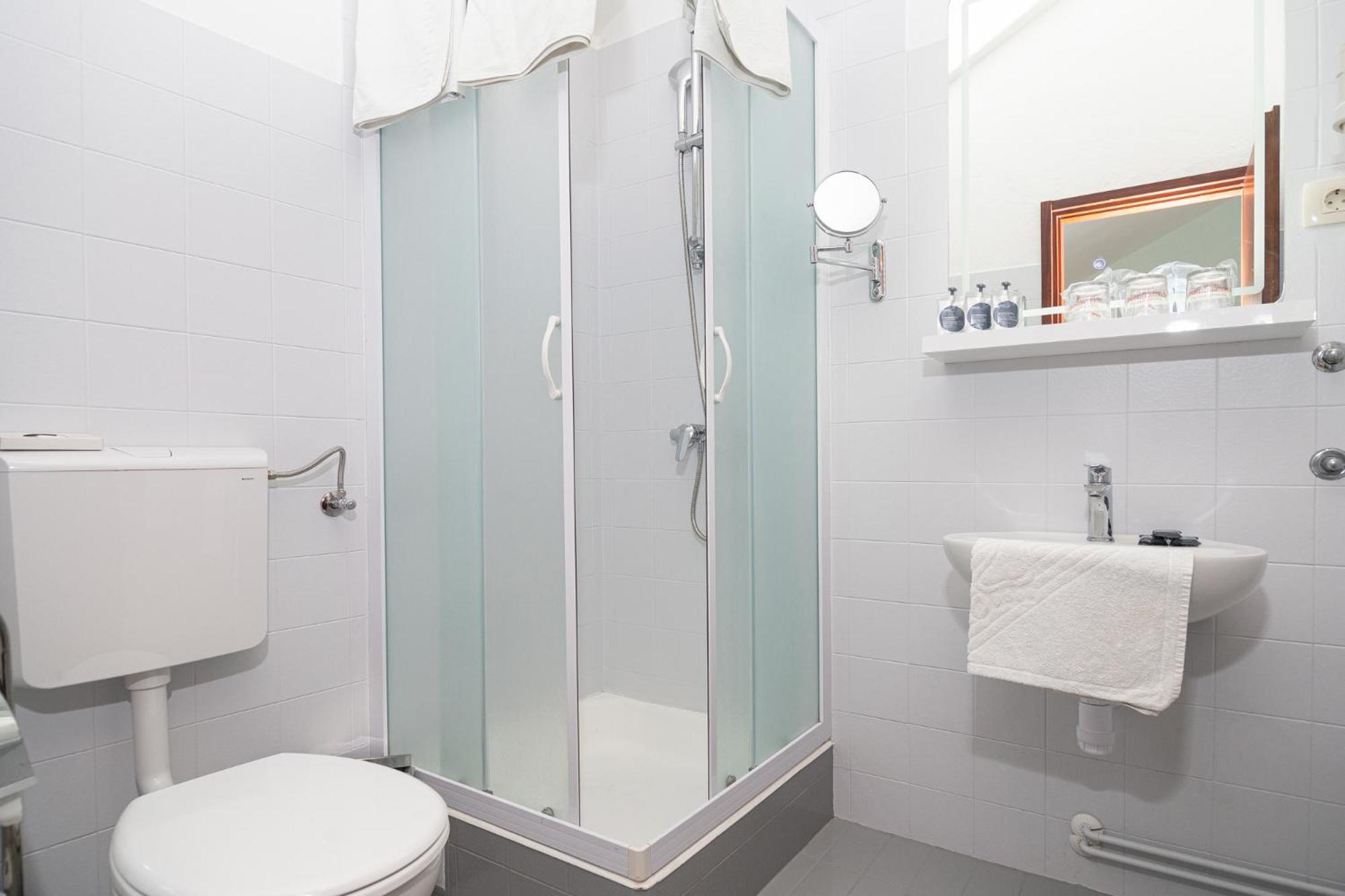 Apartments & Rooms Konoba Tomic Gornji Humac Chambre photo
