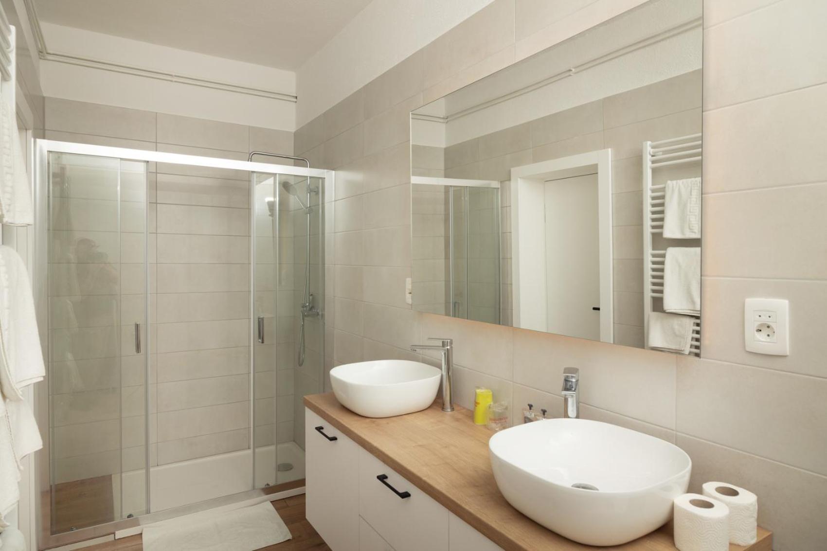 Apartments & Rooms Konoba Tomic Gornji Humac Chambre photo