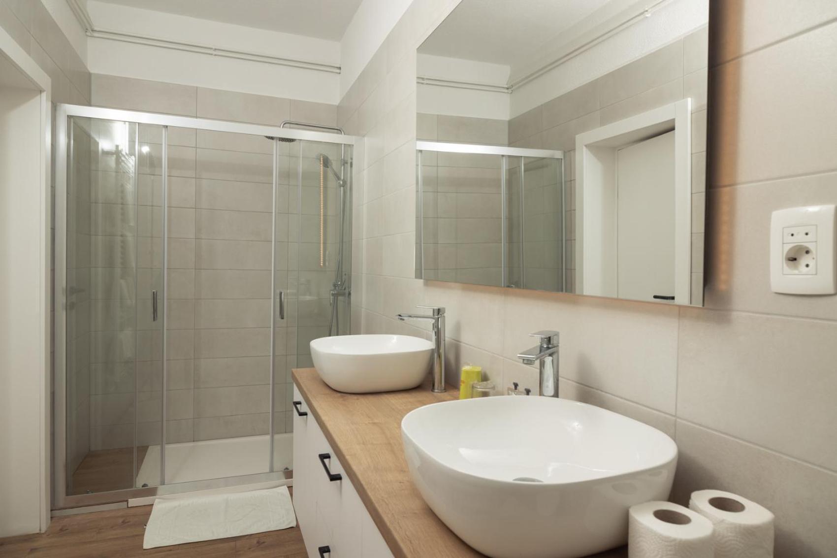 Apartments & Rooms Konoba Tomic Gornji Humac Chambre photo