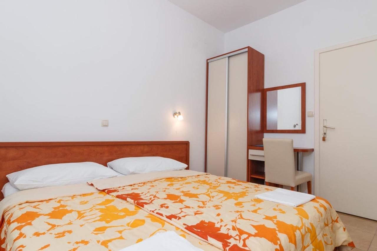 Apartments & Rooms Konoba Tomic Gornji Humac Extérieur photo